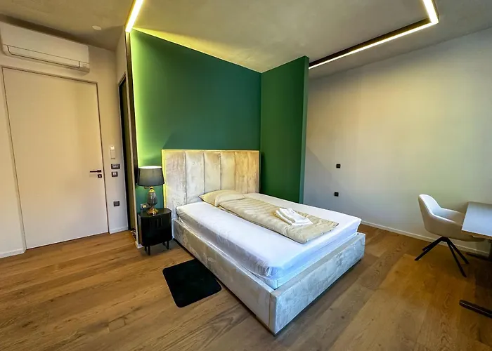 Eipprova Deluxe アパート