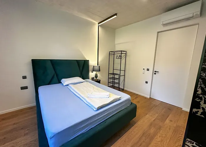 アパート Eipprova Deluxe Curnovec