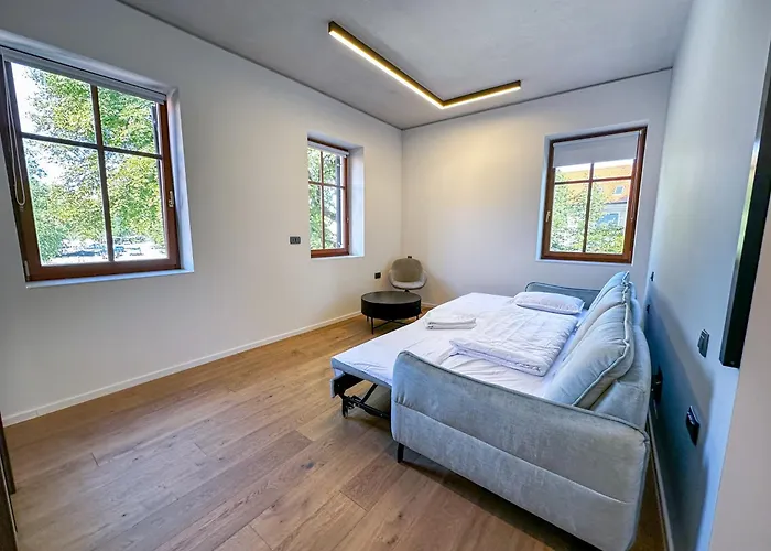 Eipprova Deluxe * Curnovec