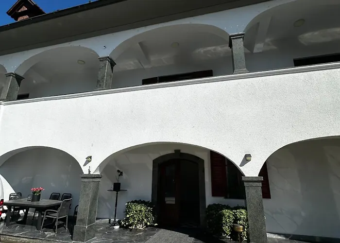 Eipprova Deluxe アパート